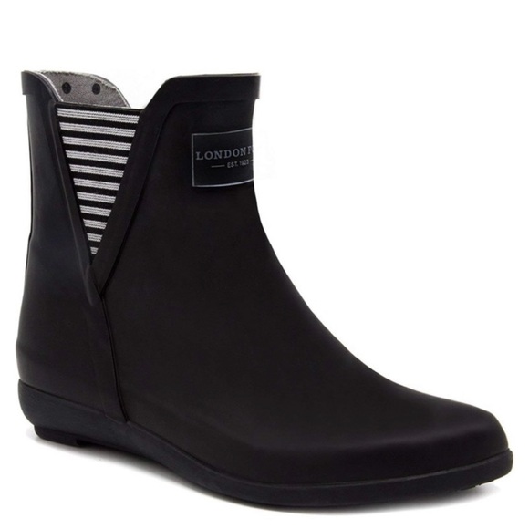 London Fog Piccadilly Women's (9) Waterproof Rain Boots - Picture 2 of 5